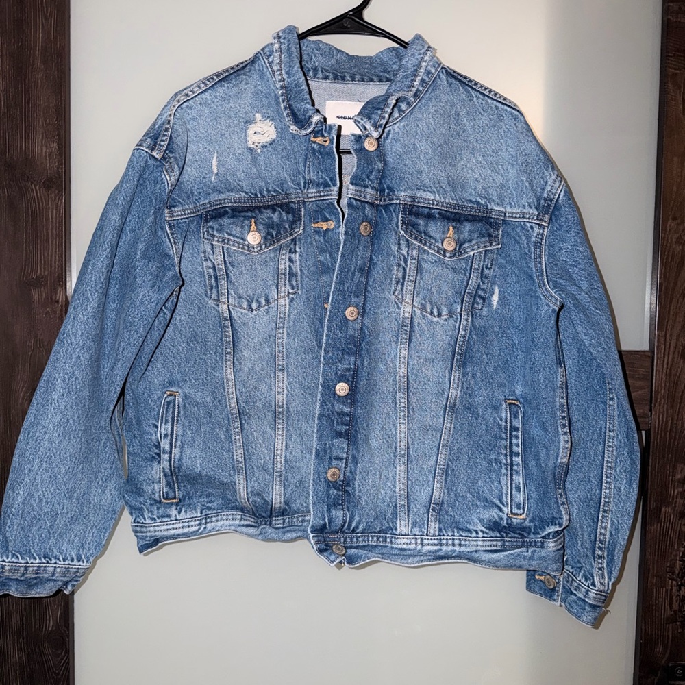 Old Navy Boyfriend Fit Blue Denim Jacket